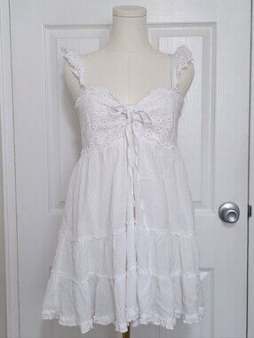 ♡ White Eyelet Ruffle Dress ♡